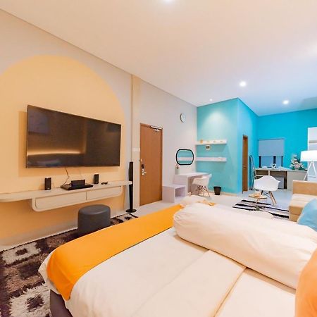 Sans Hotel Alexander บันดุง ภายนอก รูปภาพ