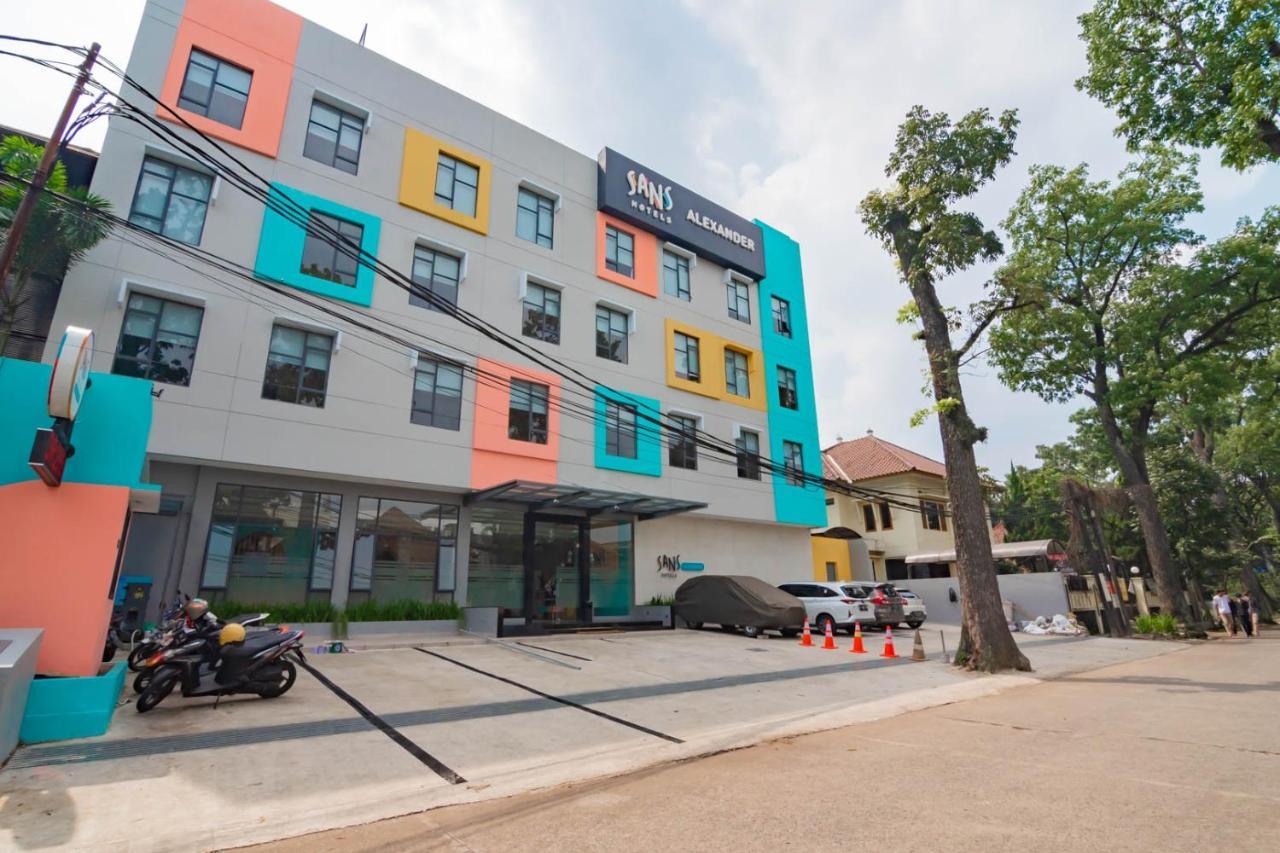 Sans Hotel Alexander บันดุง ภายนอก รูปภาพ