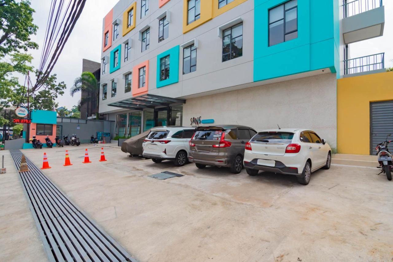Sans Hotel Alexander บันดุง ภายนอก รูปภาพ