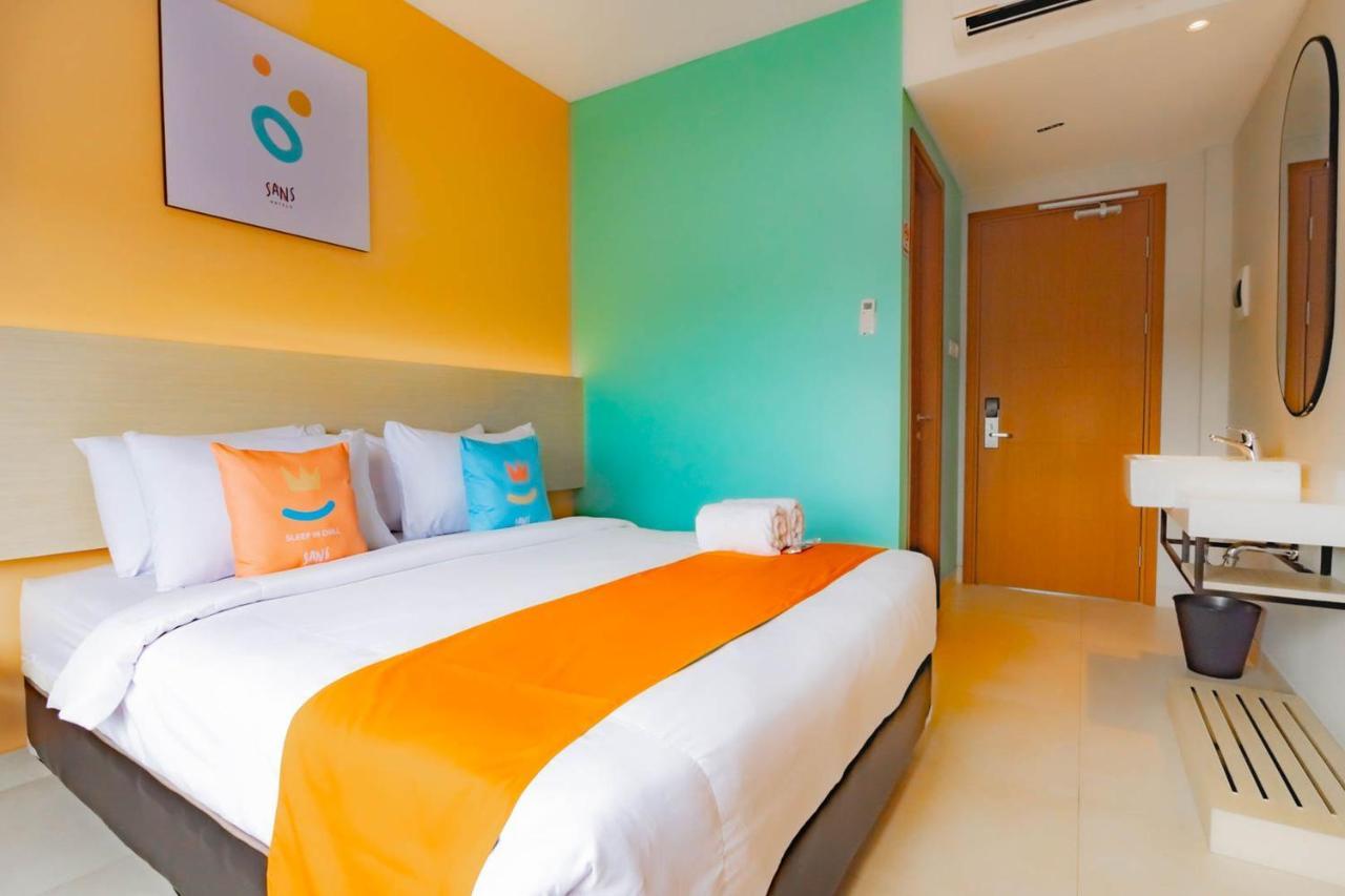 Sans Hotel Alexander บันดุง ภายนอก รูปภาพ